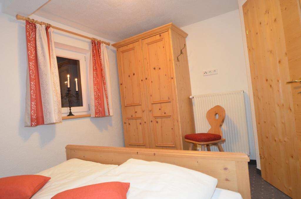 Ferienwohnung Haus Almfriede Leutasch Zimmer foto