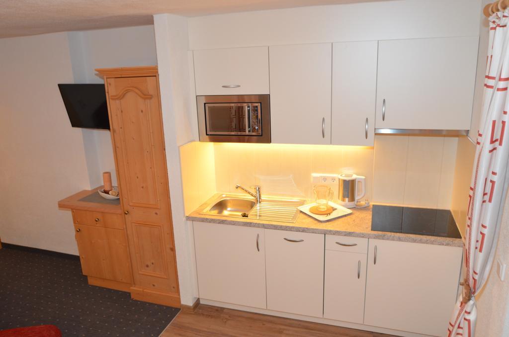 Ferienwohnung Haus Almfriede Leutasch Zimmer foto